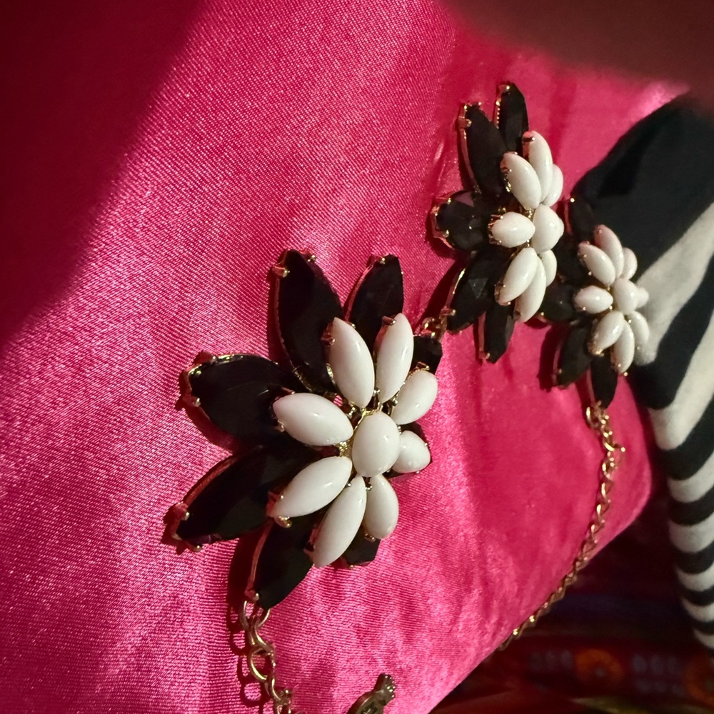 Rare LK Designs Vintage Nexklace